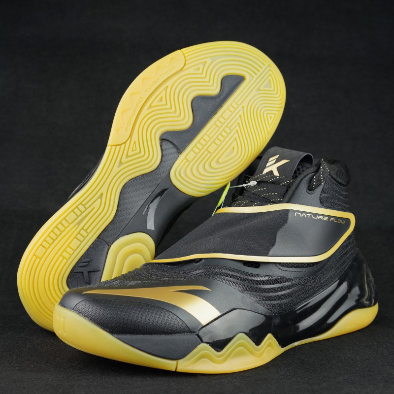 安踏篮球鞋男鞋汤普森六代kt6实战缓震耐磨高帮运动鞋112131101