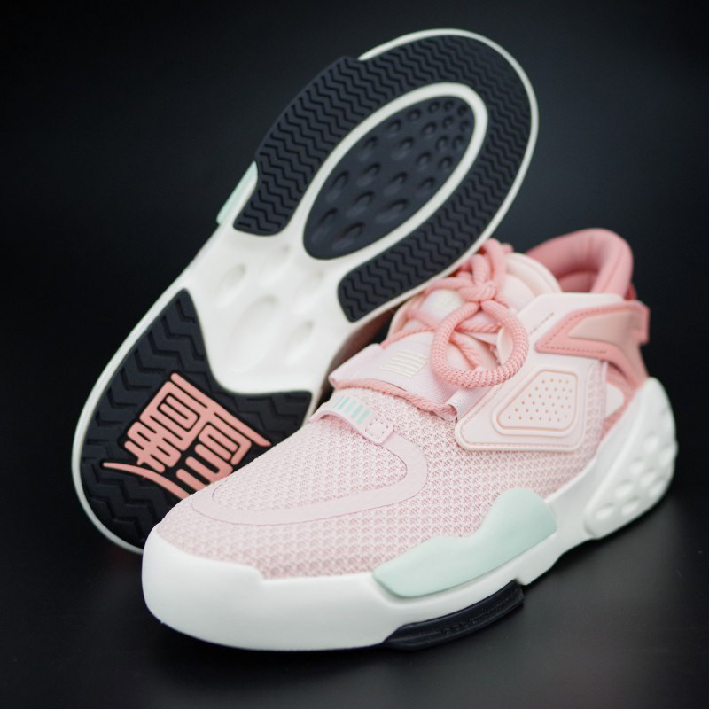 安踏板鞋休闲鞋女子秋季霸道系列减震耐磨时尚百搭运动鞋12938088