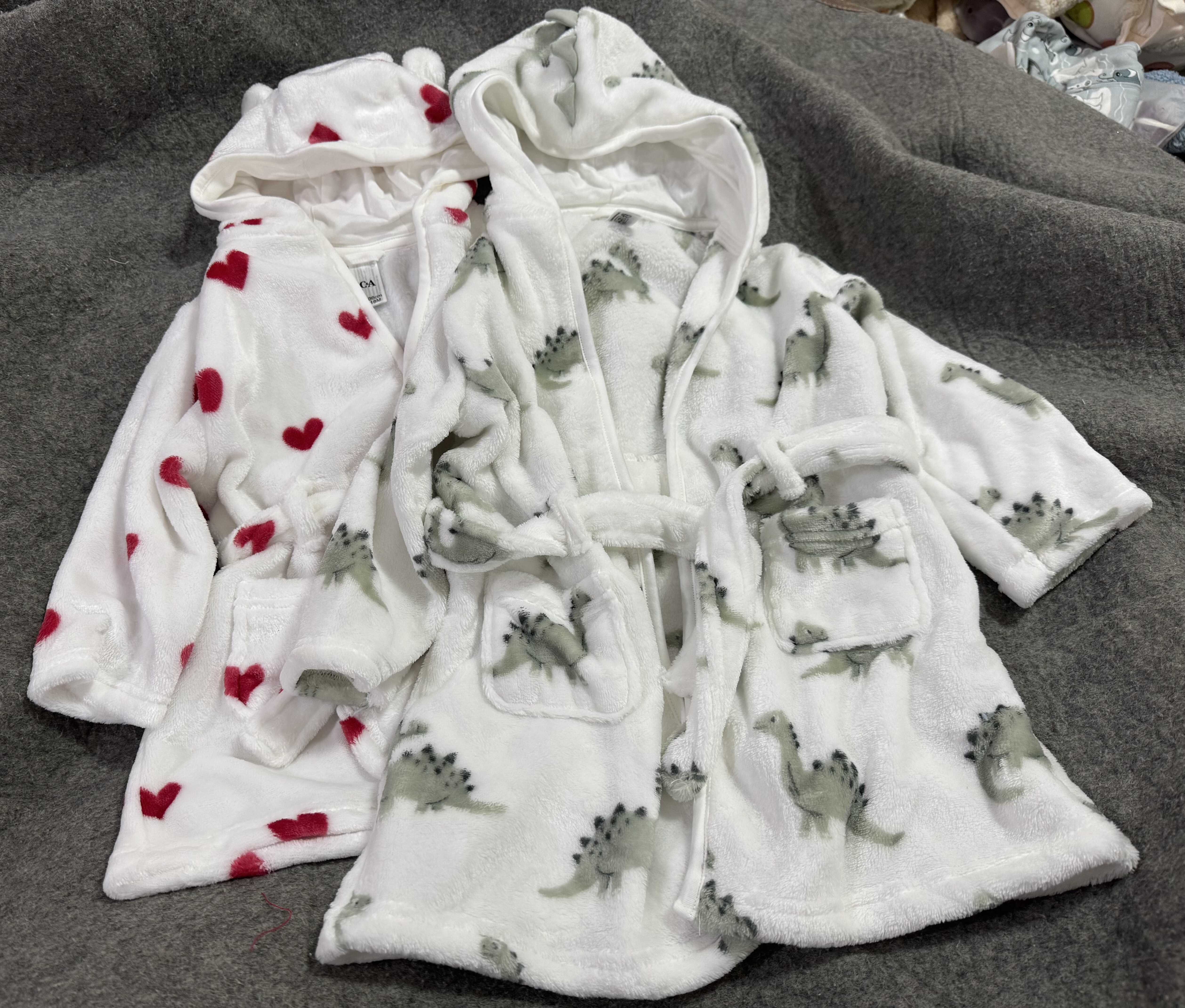 外贸原单秋冬宝宝加厚保暖法兰绒睡袍家居服婴童浴袍