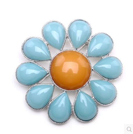 Broche femme en autre - Ref 1176824 Image 1