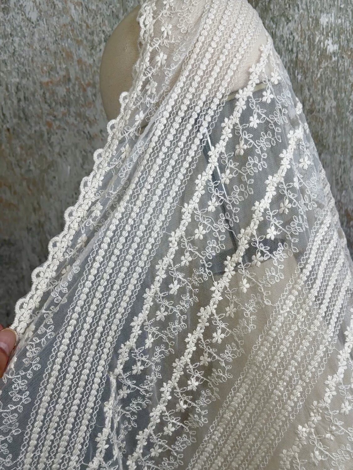 棉线刺绣蕾丝面料复古绣花辅料服装旗袍桌布窗帘婚纱设计师布料