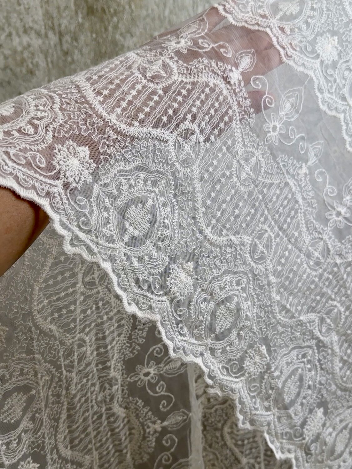 米色棉线刺绣蕾丝网纱面料复古宫廷法式绣花辅料服装旗袍婚纱布料