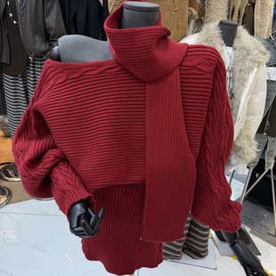 慵懒风穿搭套装新年红露肩宽松套头毛衣显瘦包臀短裙配围巾三件套