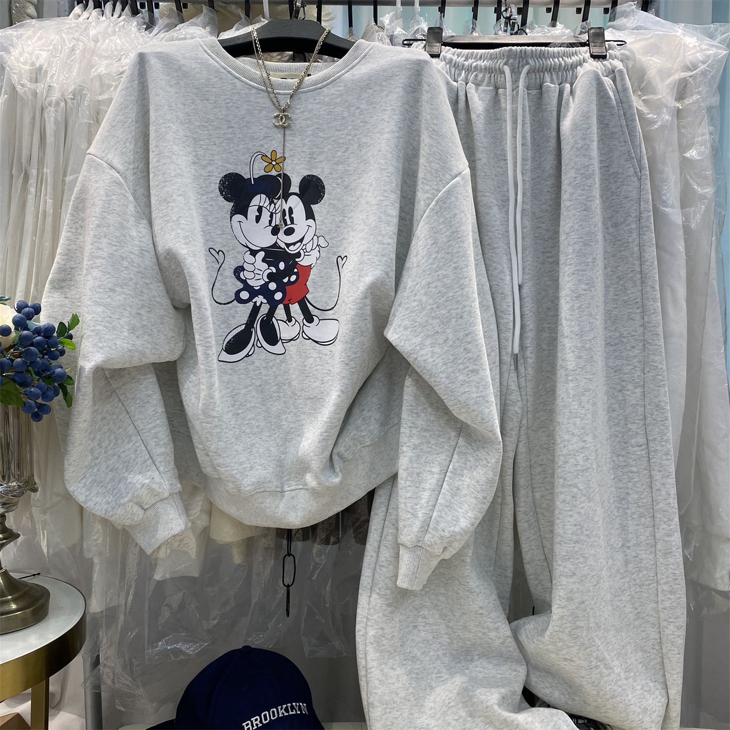 卡通圆领长袖卫衣阔腿裤两件套女