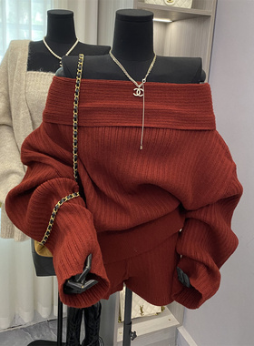 美式复古套装女设计感一字肩红色宽松针织毛衣修身毛织短裤两件套