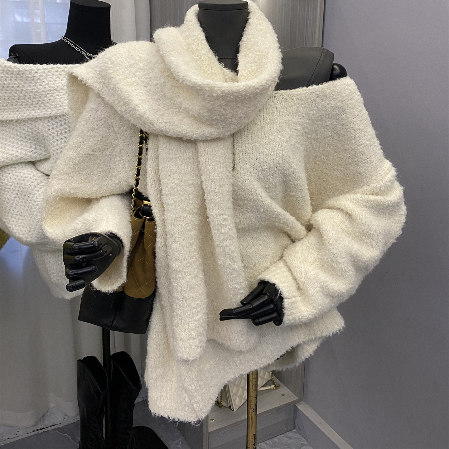 韩系新款温柔慵懒V领长袖毛衣纯色宽松针织衫上衣配围巾保暖套装