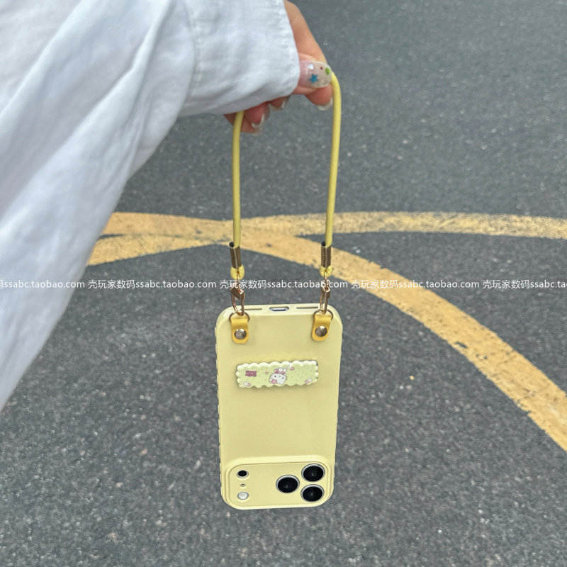 原创奶黄色卡通可爱支架保护壳适用iPhone18Promax苹果16手机壳17Pro手拎绳15plus硅胶全包14旅游风13Promax