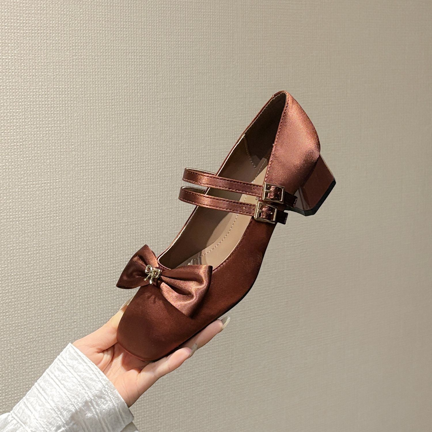 不累脚高跟鞋女粗跟2025年新款方头中跟玛丽珍鞋法式蝴蝶结单鞋