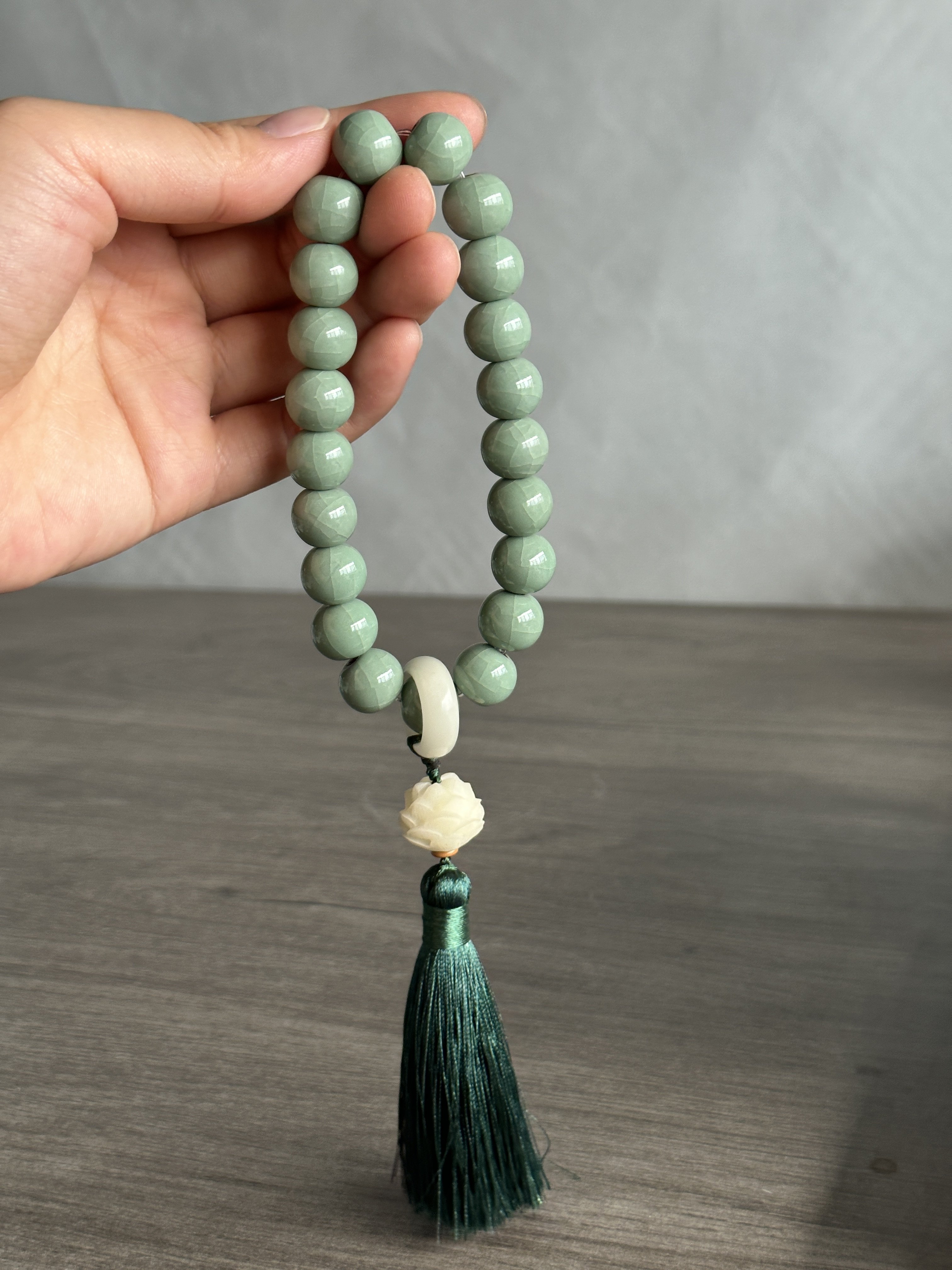 汝州汝瓷 原矿汝窑 郭留江 手工 豆绿釉手持 手链 手串 念珠