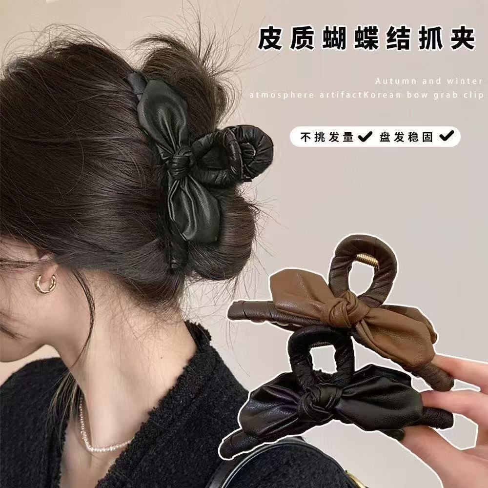 复古皮革气质蝴蝶结抓夹女2025新款感秋冬后脑勺鲨鱼夹发夹