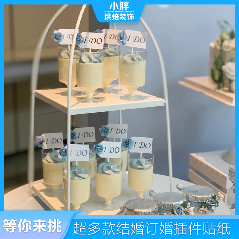 蓝色甜品台装饰白卡纸花id