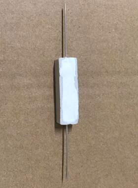 买1件发2个 7W 3R 水泥电阻 7W 3欧 3RJ 卧式电阻 7WR3J 陶瓷电阻