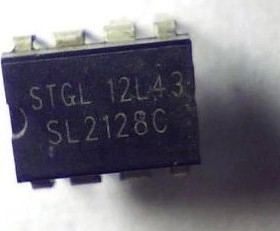 开关电源 SL2128C SL2128 5L2128C DIP 质量保证