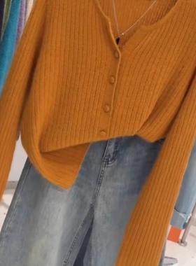 2025秋冬新款正肩宽松橙色针织开衫女韩式学院风纯色软糯针织毛衣