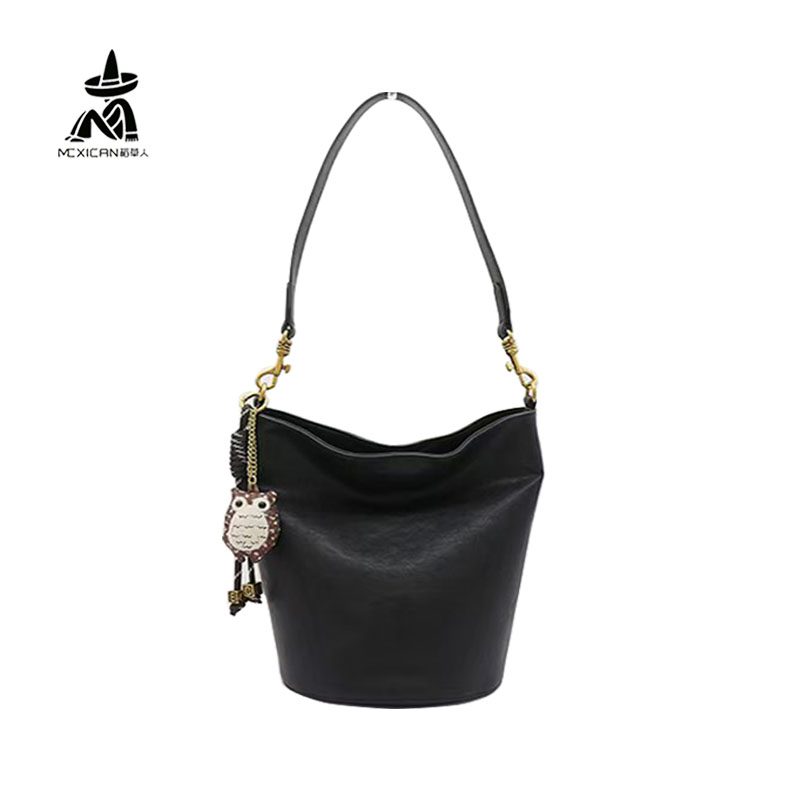 稻草人女包2025新款专柜正品品牌时尚休闲单肩斜挎包高级感水桶包