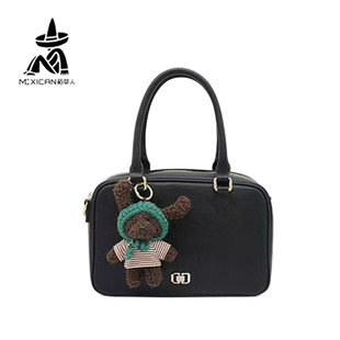 稻草人女包2025冬专柜同款新款小熊挂件手提单肩波士顿保龄球包