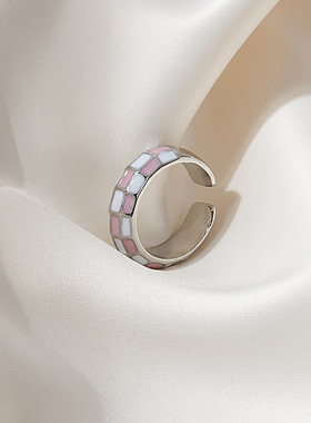 时尚新品棋盘格卡通可爱糖果色指戒金属港风童趣新品潮戒指