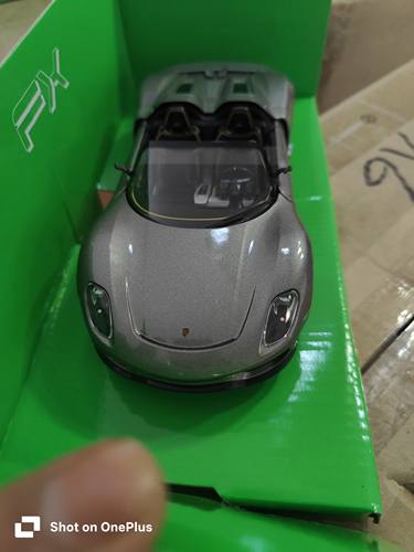 绝版1:24保时捷Porshe 918 Spyder高仿真合金汽车模型1 2年产