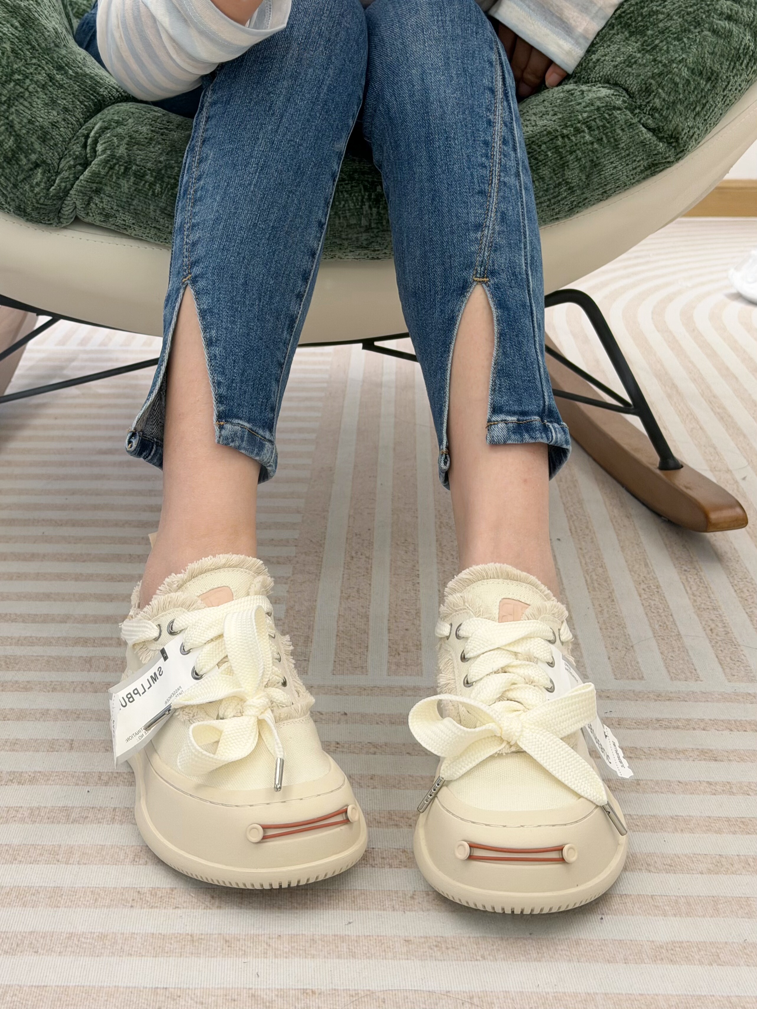 苗与木小众设计檀健次同款开口笑帆布鞋2025增高厚底休闲笑脸板鞋