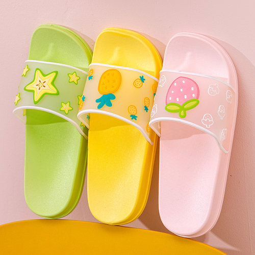 儿童草莓拖鞋夏季可爱软底防滑
