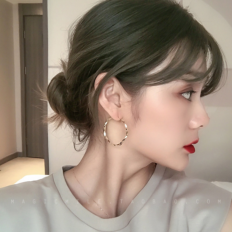 纯银针耳圈夏时尚耳环韩国气质网红圆圈个性简约冷淡风耳坠女耳饰|msdalam kategori Aksesori/Barang Kemas Fesyen, anting-anting, anting-anting - dari Buy2taobao.com untuk memberikan perkhidmatan ejen Taobao profesional membeli
