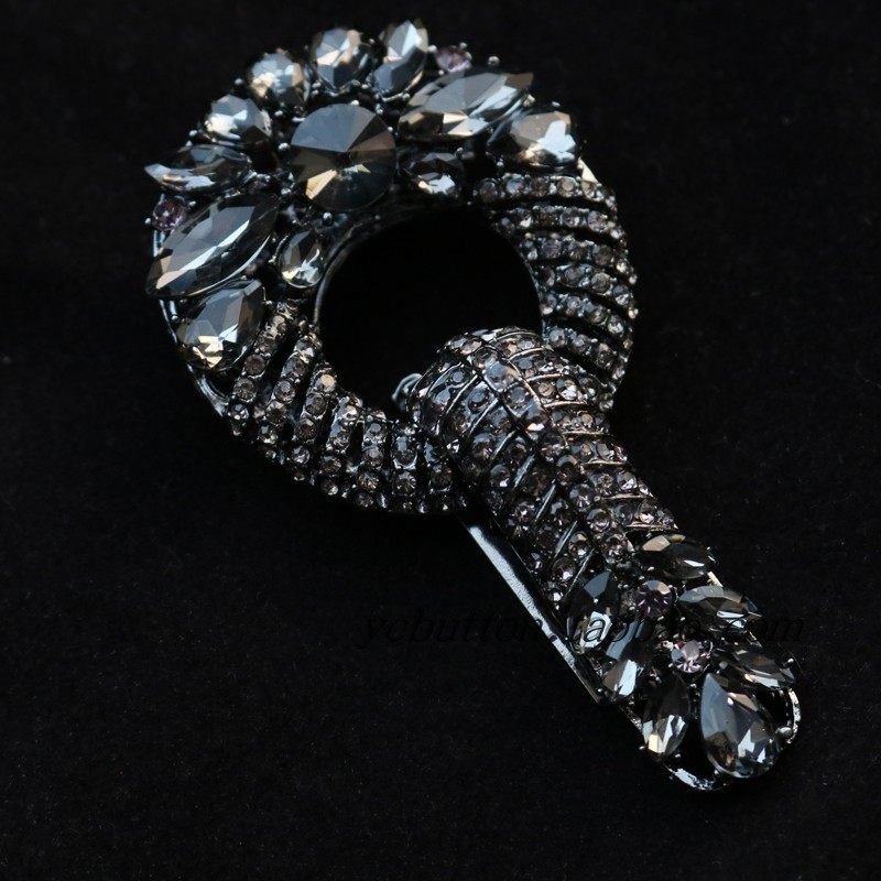 高档貂皮扣精致大衣皮草装饰裘皮带钻纽扣扣子鸭嘴扣对扣精品搭扣,居家布艺,纽扣,淘宝优惠券,粉丝福利购,淘宝优惠卷