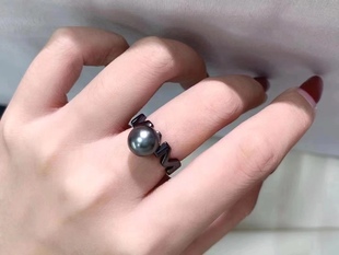 天然大溪地黑珍珠戒指M家同款黑金系列925银精工