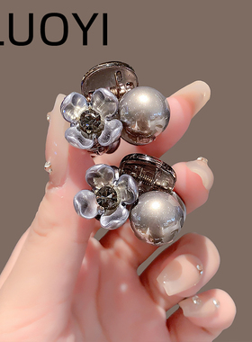 2025新款银灰色珍珠花朵小抓夹女前额侧边碎发刘海夹发饰头饰