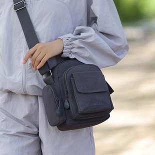 竖款 潮牌休闲迷你斜挎包包男女同款 防水包轻便简约零钱单肩包