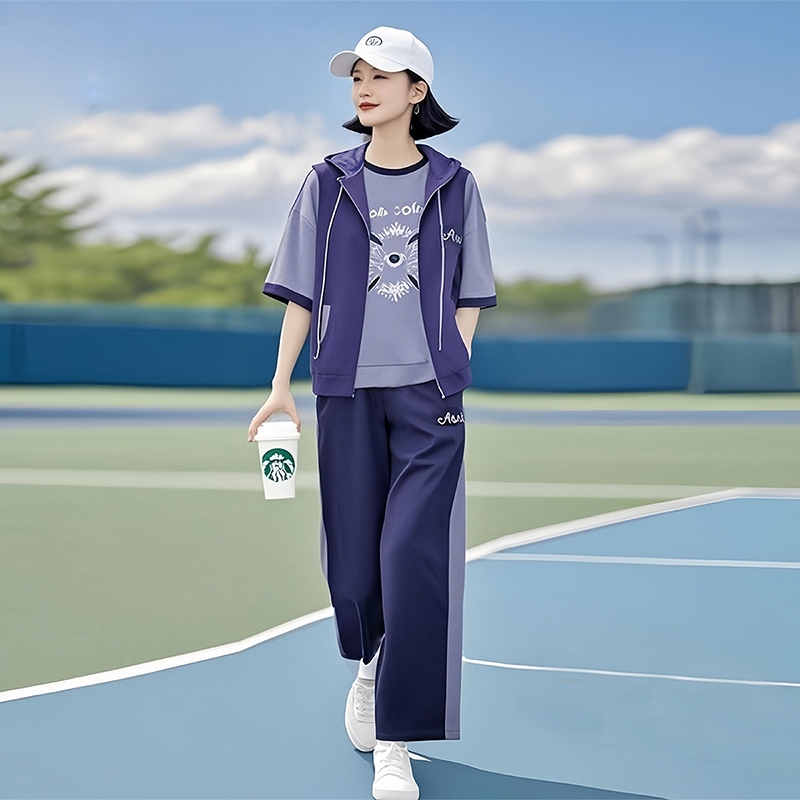 套装大码女时尚休闲洋气短袖t恤上衣+松紧腰裤子+马甲外套三件套
