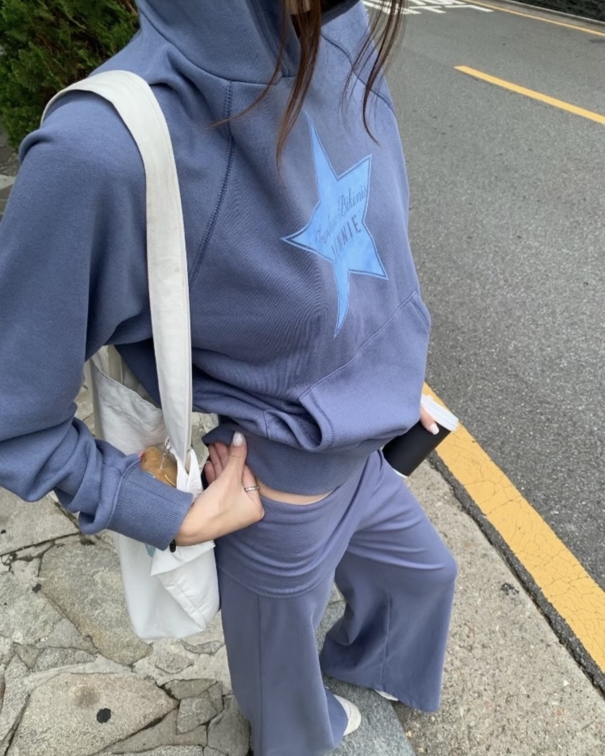 秋冬新款卫衣女韩版网红星星字母印花宽松套头连帽长袖毛圈冒衫