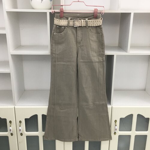 高腰卡其色牛仔裤微喇叭牛仔裤女
