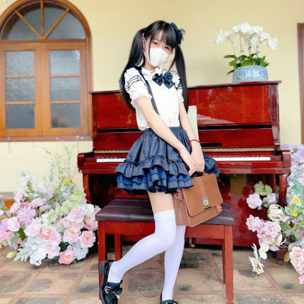 U点1S原创设计深水炸屁裙背带裙黑色音符衬衫娃娃衫夏飞袖蛋糕裙