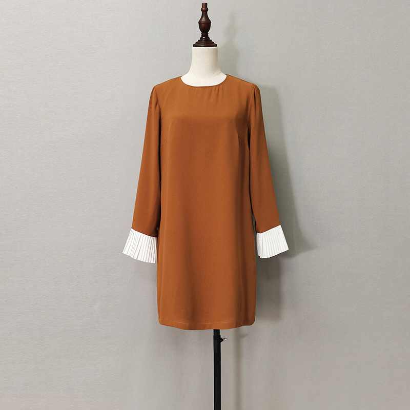 专柜品牌新款高端复古风连衣裙