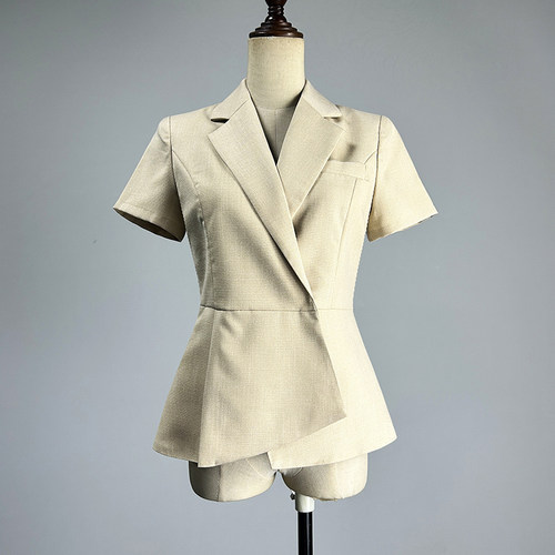 职业装粉红色双排扣西装薄款西服