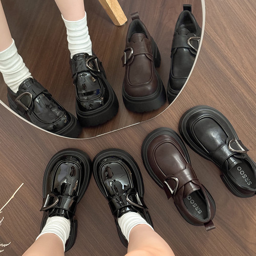 2026春新英伦厚底圆头女乐福鞋