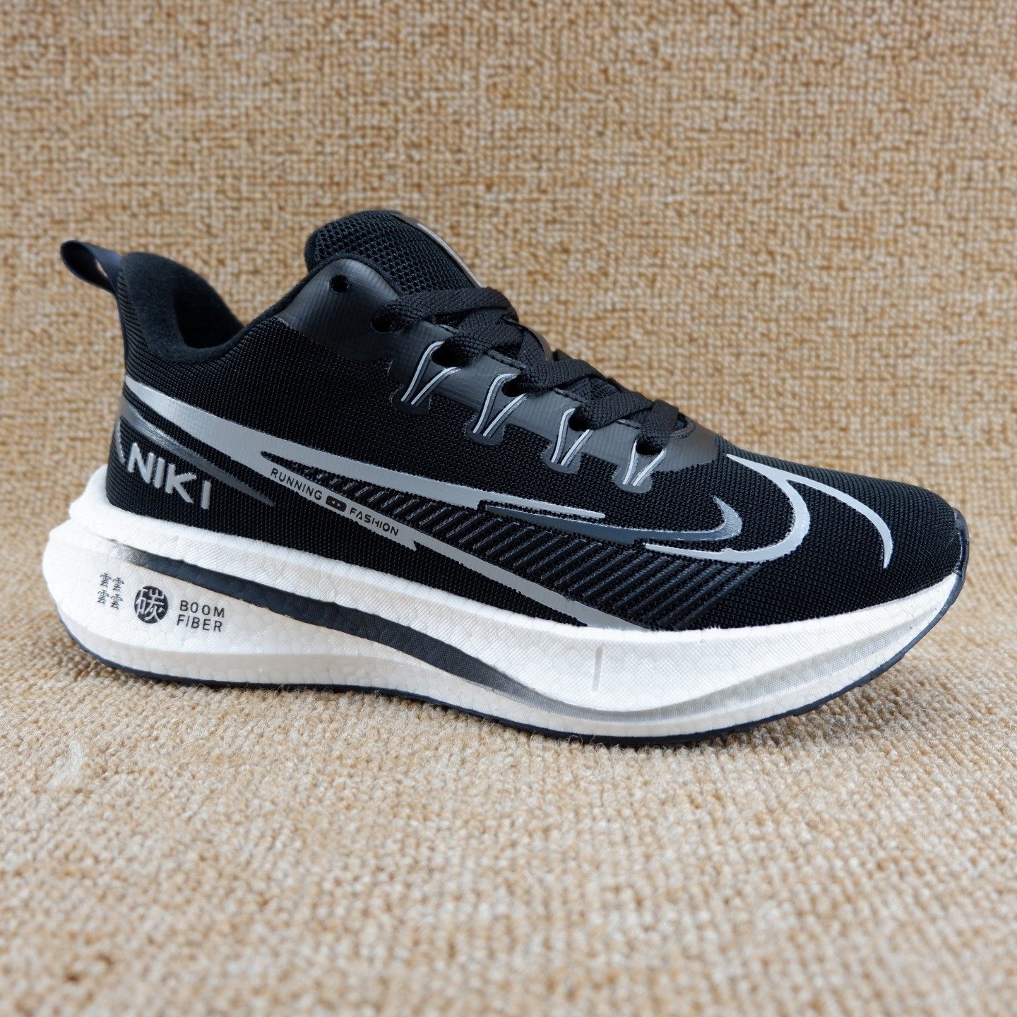 实体男鞋秋冬季加毛保暖大棉鞋40-44码青少年轻便防滑透气跑步鞋