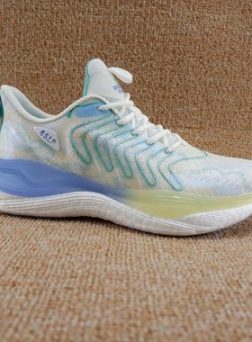 实体品牌男鞋春秋季网面透气跑鞋39-44青少年轻便软底防滑运动鞋
