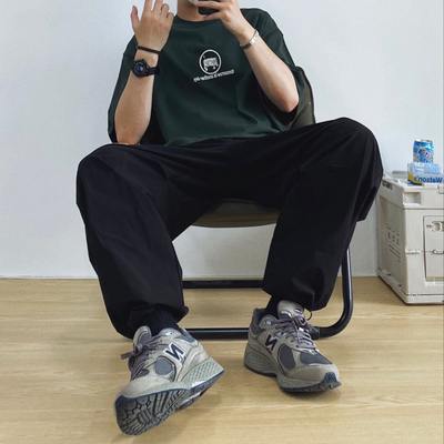 New Balance NB 2002R 舒适织物皮革防滑轻便男款 中灰色ML2002RA