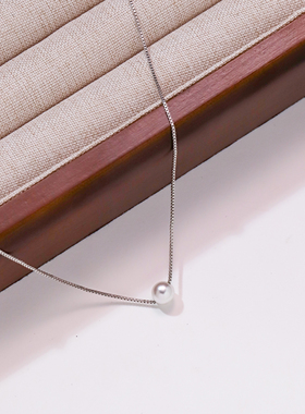 基础款式 细链配独颗珍珠精致百搭简约而不失贵气尽显温柔气质