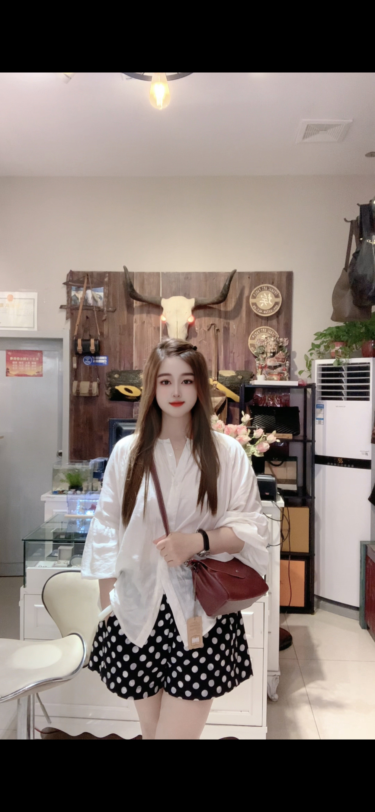 埃索QQ-919休闲纯色头层牛皮软皮单肩斜挎两用拉链简约女包