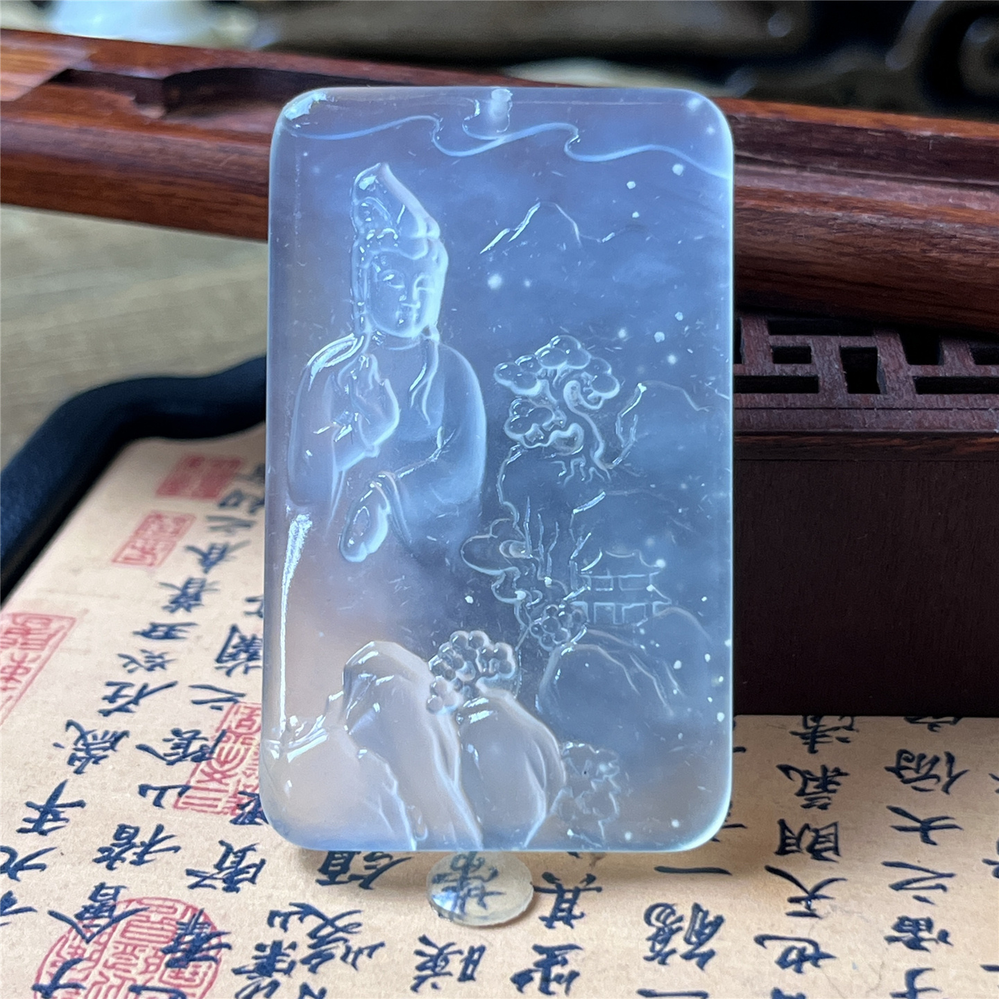 岫玉觀音吊墜保真雪花棉佛觀天下