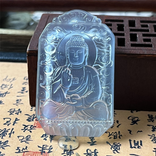 天然岫玉大日如来吊坠保真冰种
