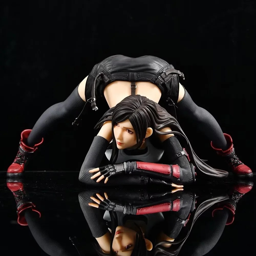 游戏周边 EA 蒂法·1/4 趴姿 洛克哈特 二次元少女 摆件 盒装手办