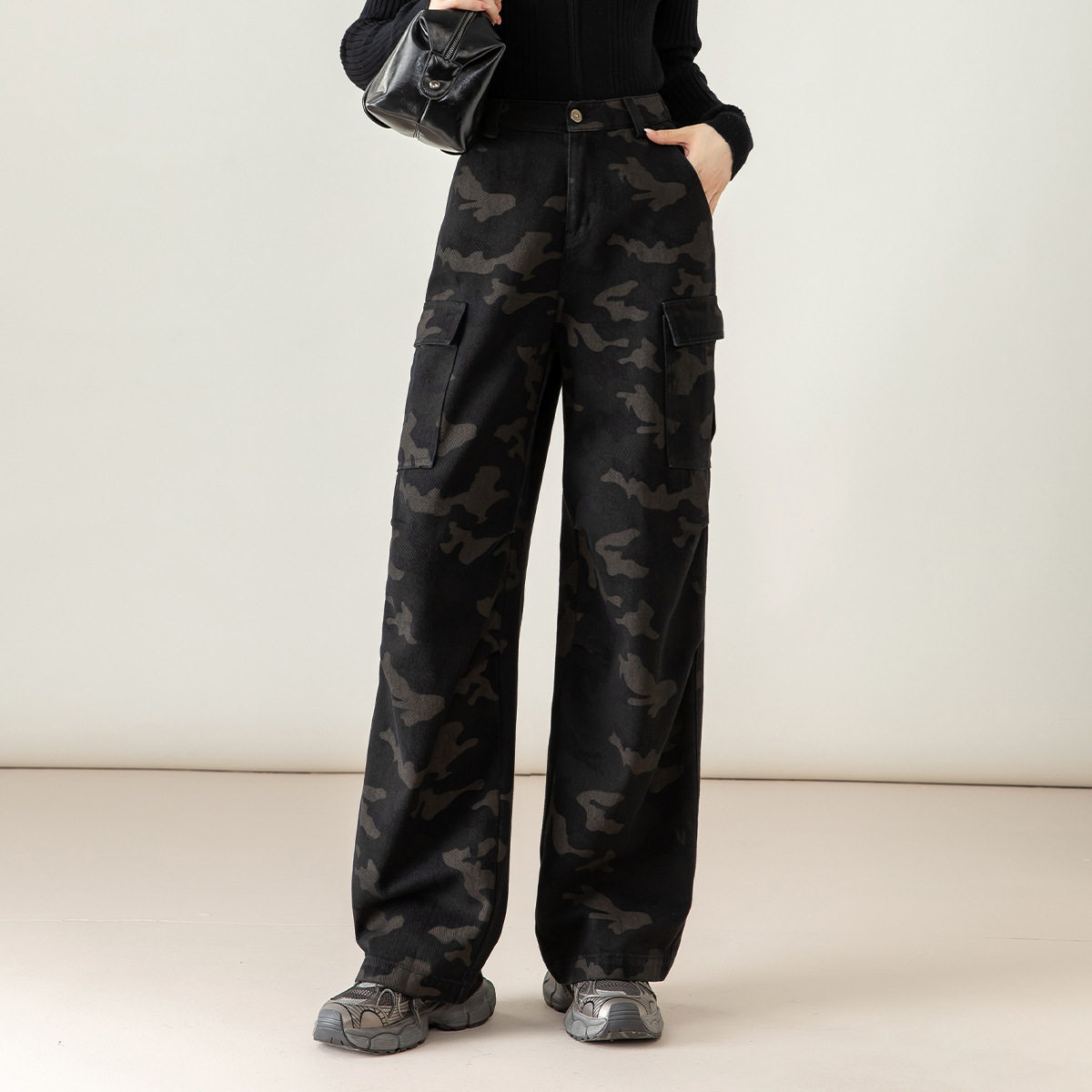 忆霏2026秋季新款美式复古迷彩工装牛仔裤女高腰垂感阔腿裤直筒裤