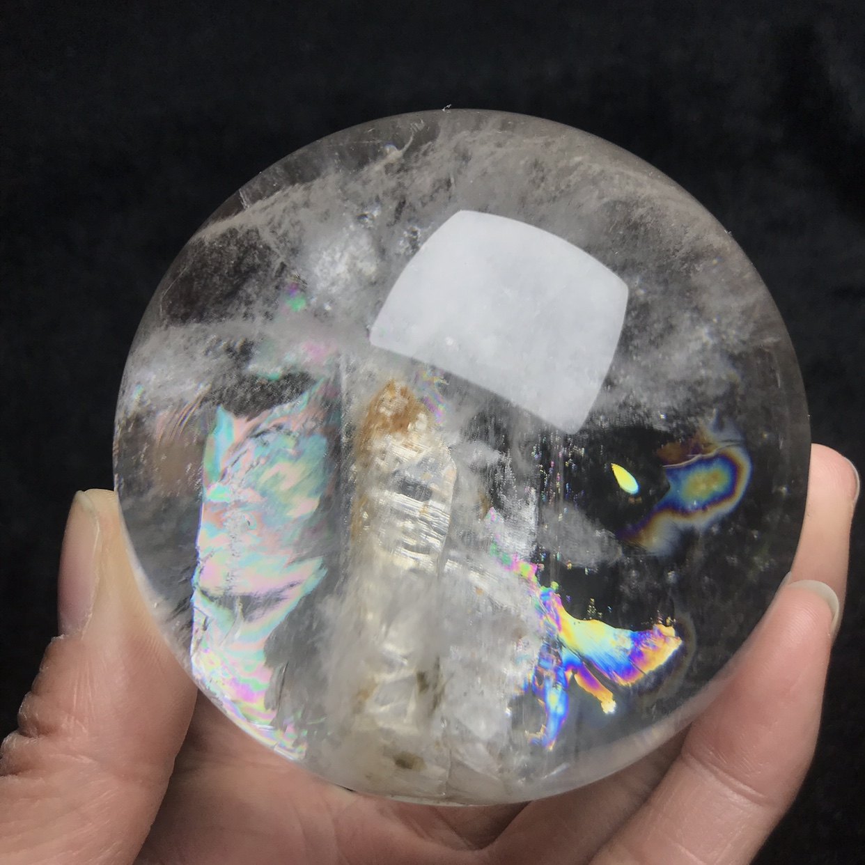 巴西天然白水晶球摆件包裹骨干晶中晶云母七彩虹共生天然矿洞