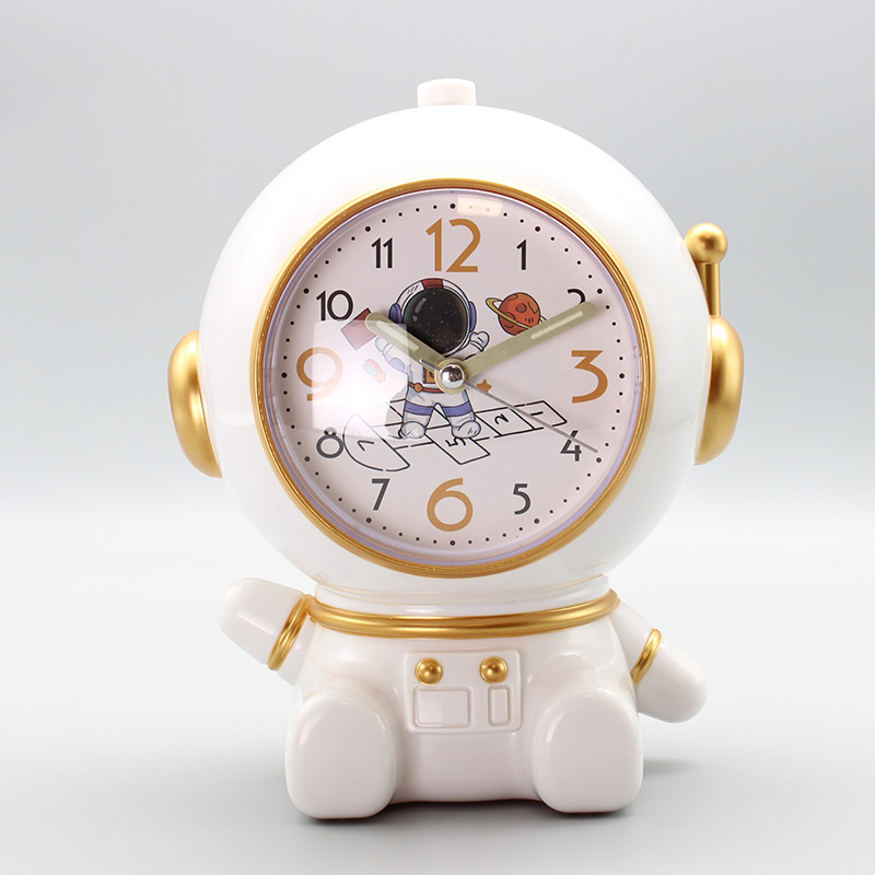 康巴丝太空人闹钟宇航员学习专用起床2025新款小学生台式静音钟表