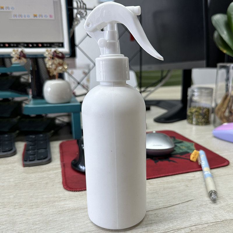 日式喷壶300/500ml白色喷雾瓶细雾喷头清洗剂喷瓶消毒喷瓶,家庭/个人清洁工具,清洁喷壶,淘宝优惠券,粉丝福利购,淘宝优惠卷