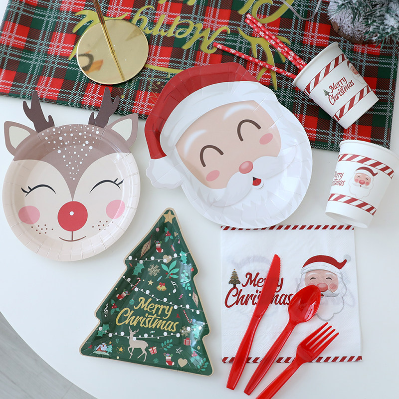 圣诞节装饰派对一次性盘子蛋糕碟卡通圣诞老人麋鹿餐具圣诞礼物