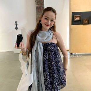 AKskylan 法式度假风中长款吊带女韩系复古雪纺印花上衣小衫85890